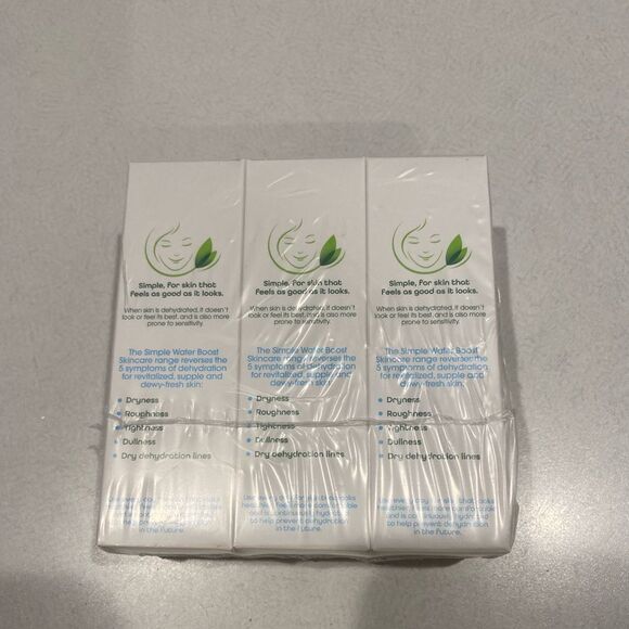 3 Pk. Simple Water Boost Hydrating Gel Cream Face Moisturizer 1.7 Oz Travel Size - Picture 2 of 4